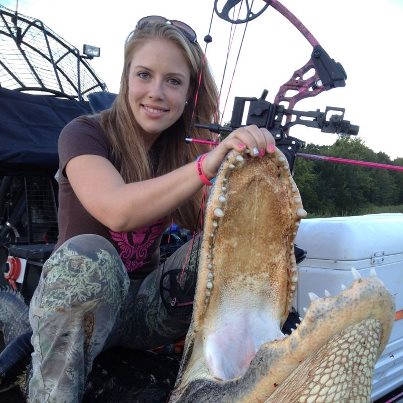 Bow hunting Gators, Louisiana | Hunting