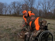 Illinois Whitetail Hunt (Trophy Buck Outfitters Hillview, Illinois)